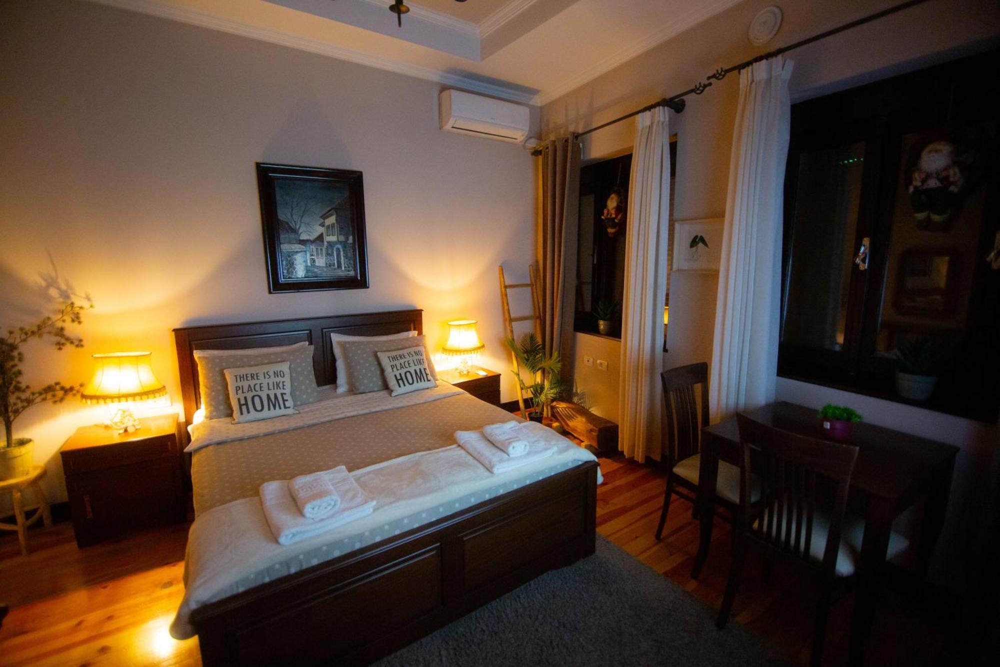 Villa Elezi 2 Корча Екстер'єр фото